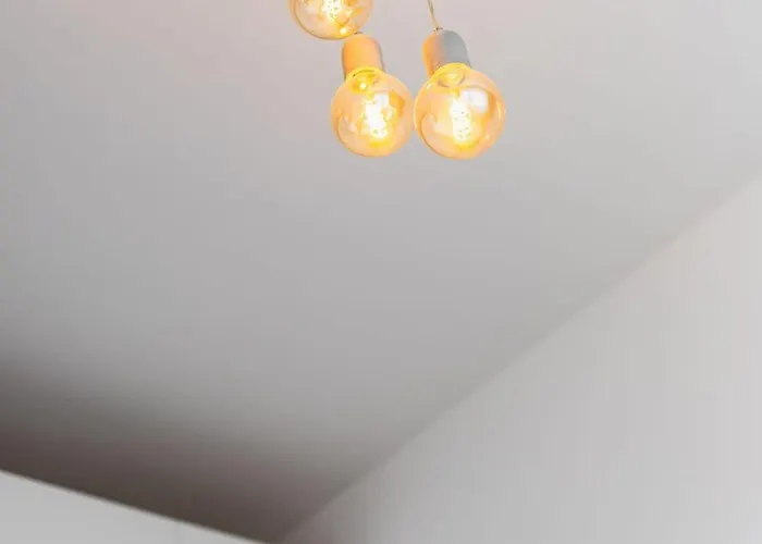 Shiny With Balcony & Private Parking Appartamento *